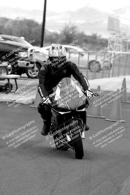 media/Mar-20-2023-Moto Forza (Mon) [[d0bbc59e78]]/Around the Pits/